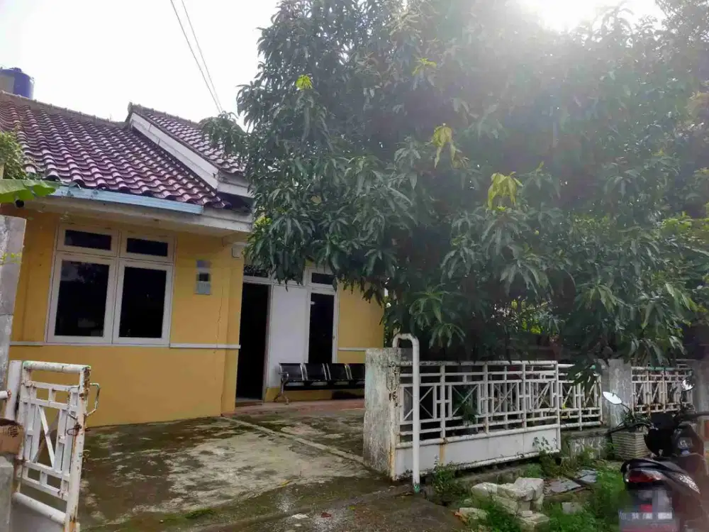 Hitung tanah Rumah hook samping taman sangat murah di Duta Harapan Bekasi Utara