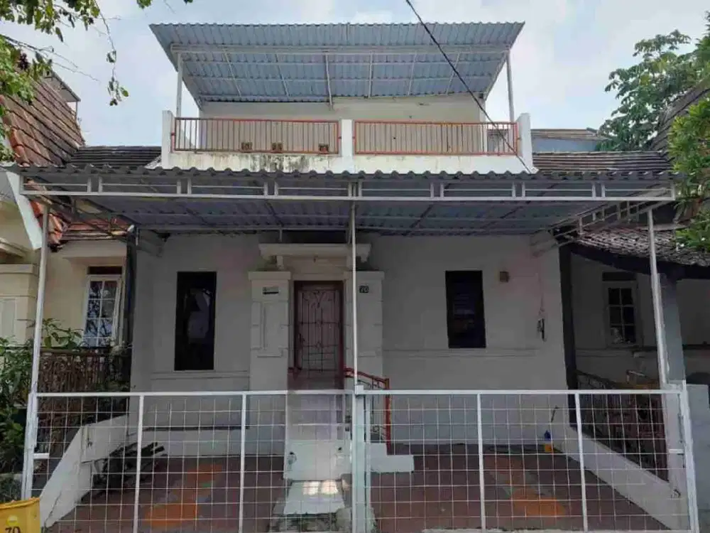 rumah sentul city 2,5 lantai ga sampai 1 M akses tol