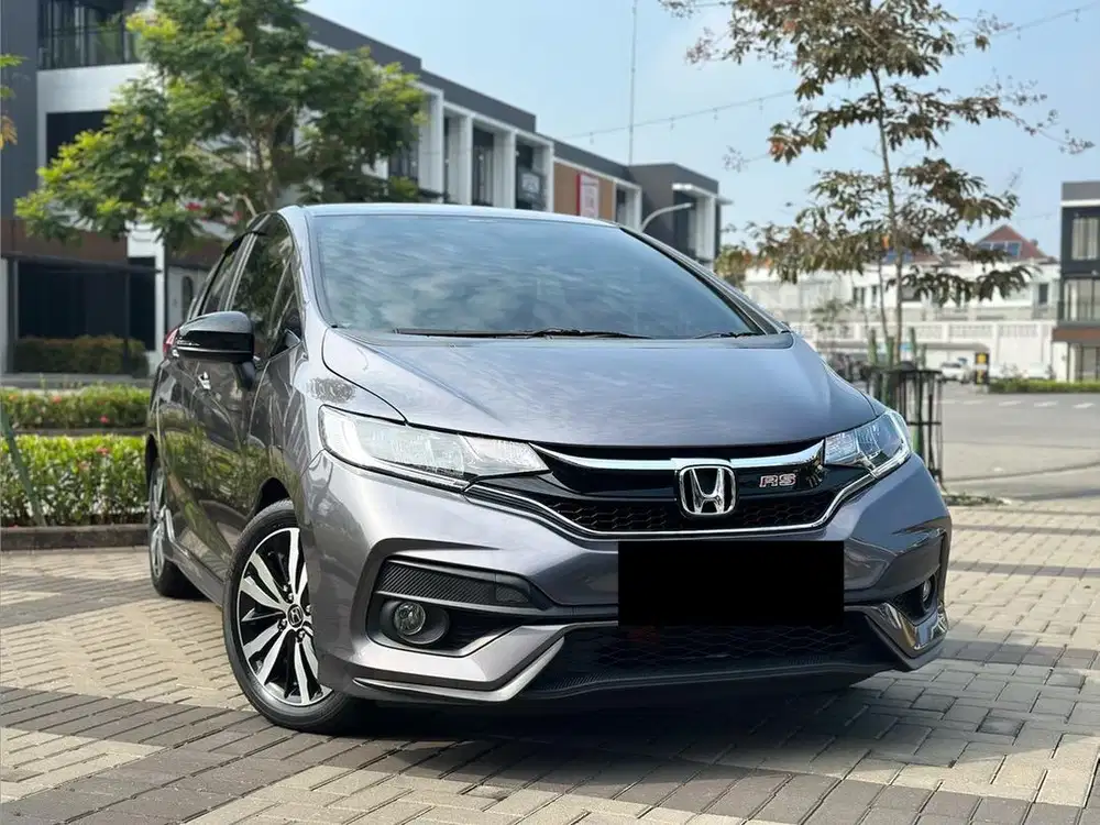 (KM 15 RIBU) HONDA JAZZ RS CVT 2018 ABU-ABU LIKE NEW