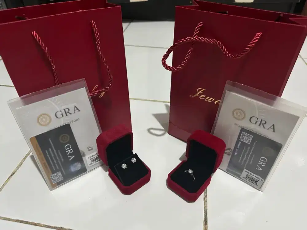 Anting cincin Moissanstar