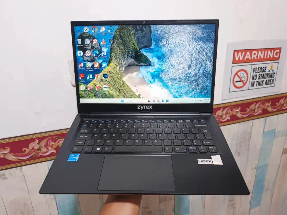 Laptop Desain Slim Zyrex Cruiser Core i3 Gen 11 Ram 8 Ssd 256
