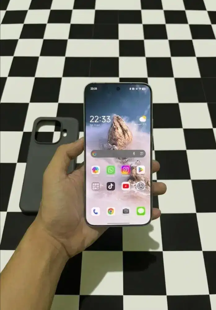Mhr/nyari kmblian bnyk Xiaomi 15t pro (12/512)HP cas aja mlus no mnus