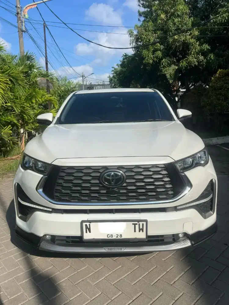 Toyota Kijang Innova Zenix Q Hybrid Modelista AT 2023