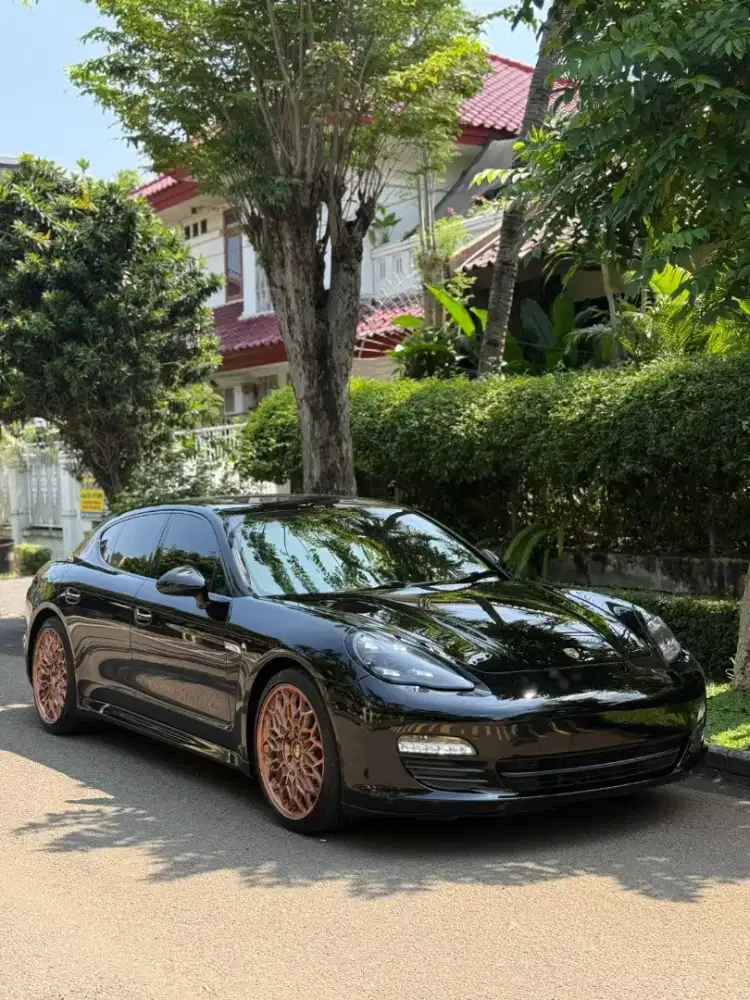Porsche Panamera 3.6L PDK Sport Chrono Full Option 2011