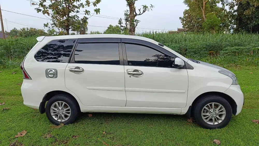 Daihatsu Xenia 2011 Bensin