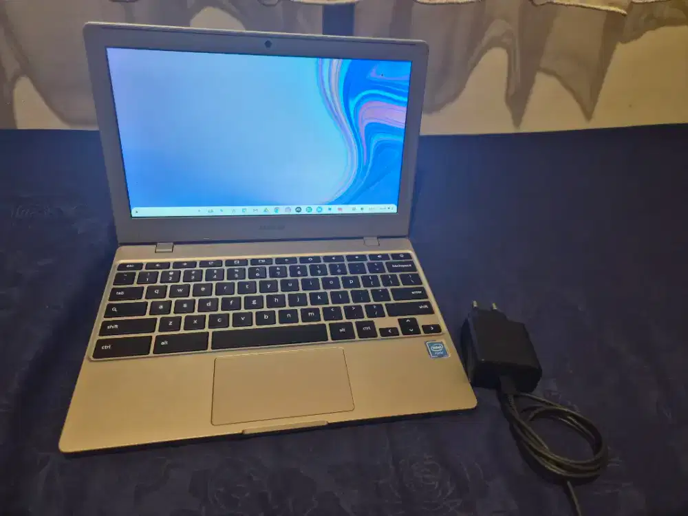Samsung Chromebook 4