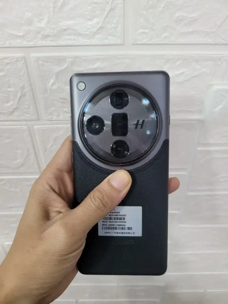 Oppo Find X7 Ultra 16/256 GB Cukai