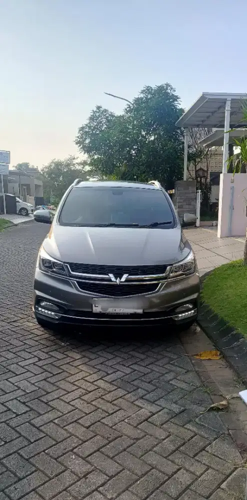 Wuling Cortez EX 2022 tipe tertinggi, istimewa dan sangat terawat