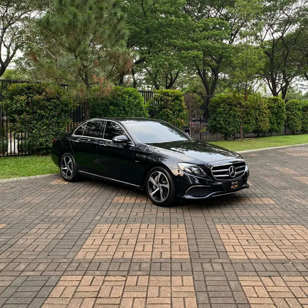 Merc Benz E300 Sport Style 2020