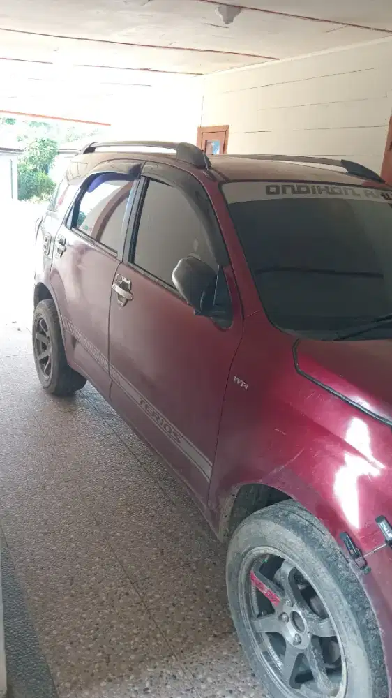 Dijual cepat daihatsu terios th 2008,