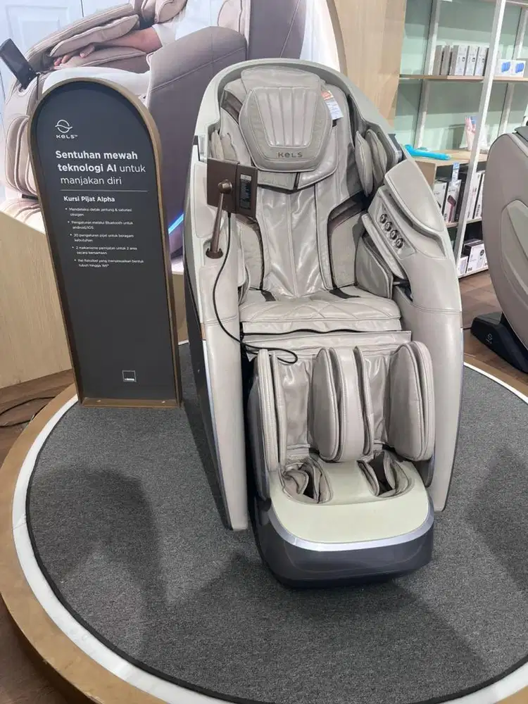 Kels Alpha massage Chair Grey u/3