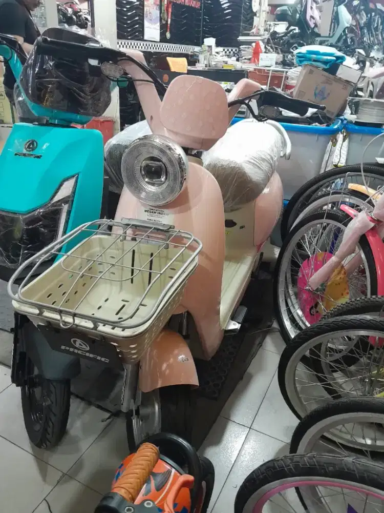 Promo cicilan sepeda listrik Bunga 0% Gratis 1x angsuran