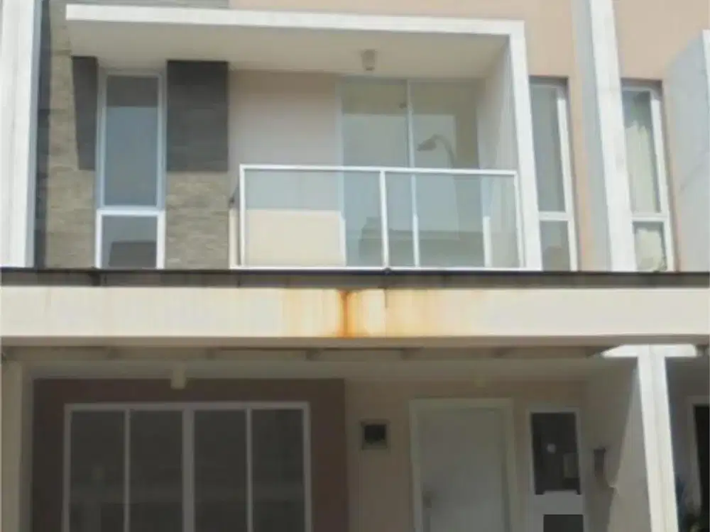 Rumah Green Puri Jakarta Barat