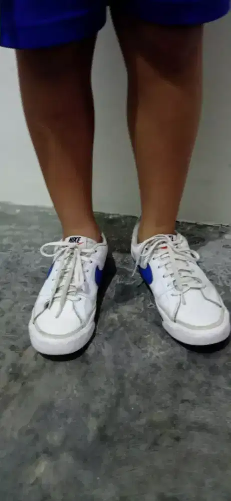 Bismillah dijual`Nike Court Legacy Putih Biru Size  40 Ori 150rb NEGO