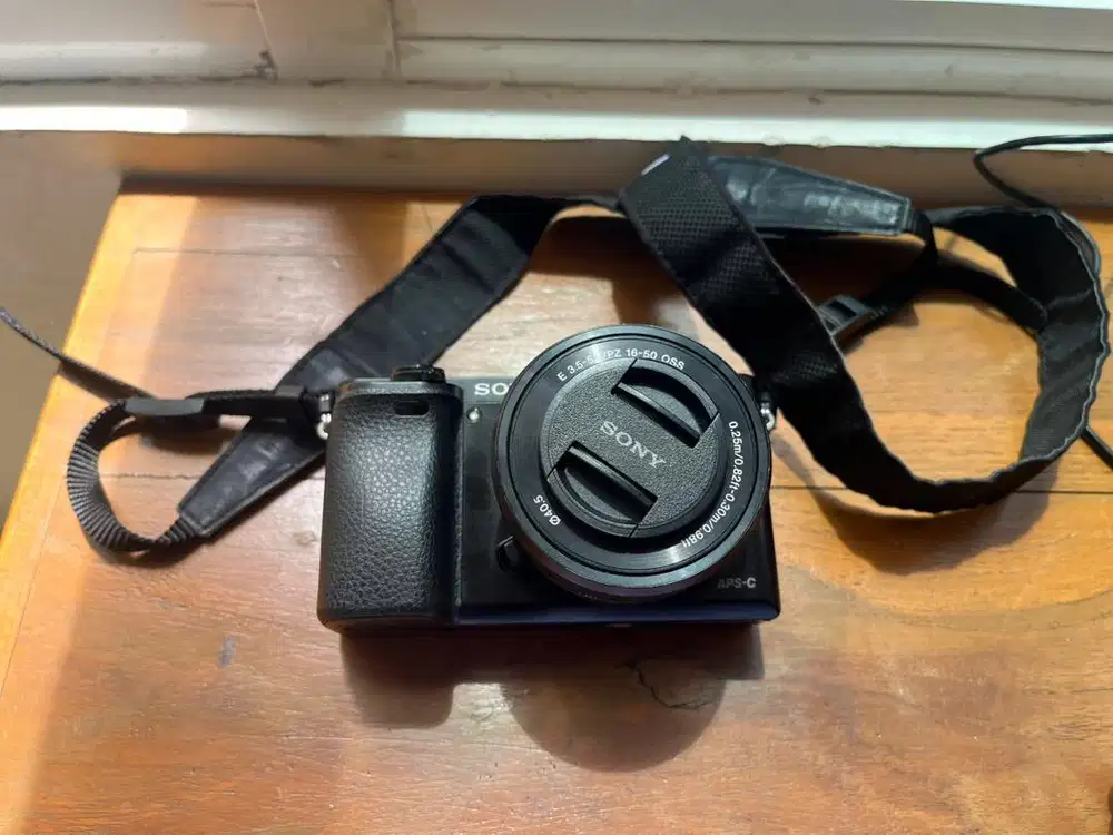 Kamera Mirrorless Sony a6000