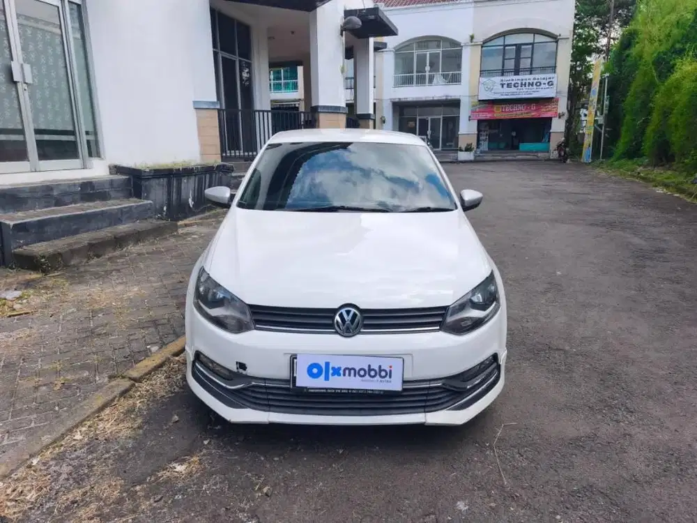 Volkswagen Polo 1.2 TSI Bensin AT 2017 Putih Termurah