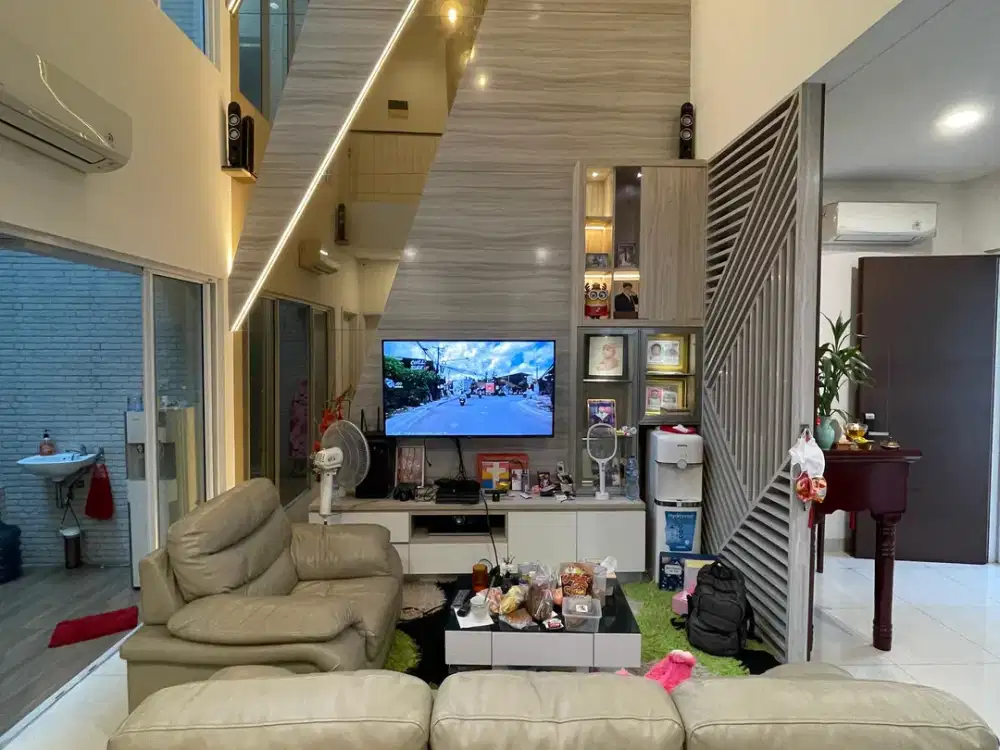 Rumah Riviera At Puri Jakarta Barat