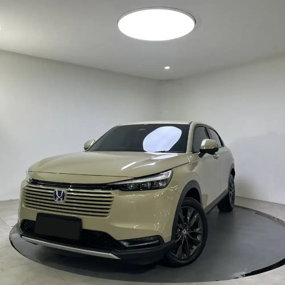 HONDA HRV E HYBRID 2025 SAND KHAKY