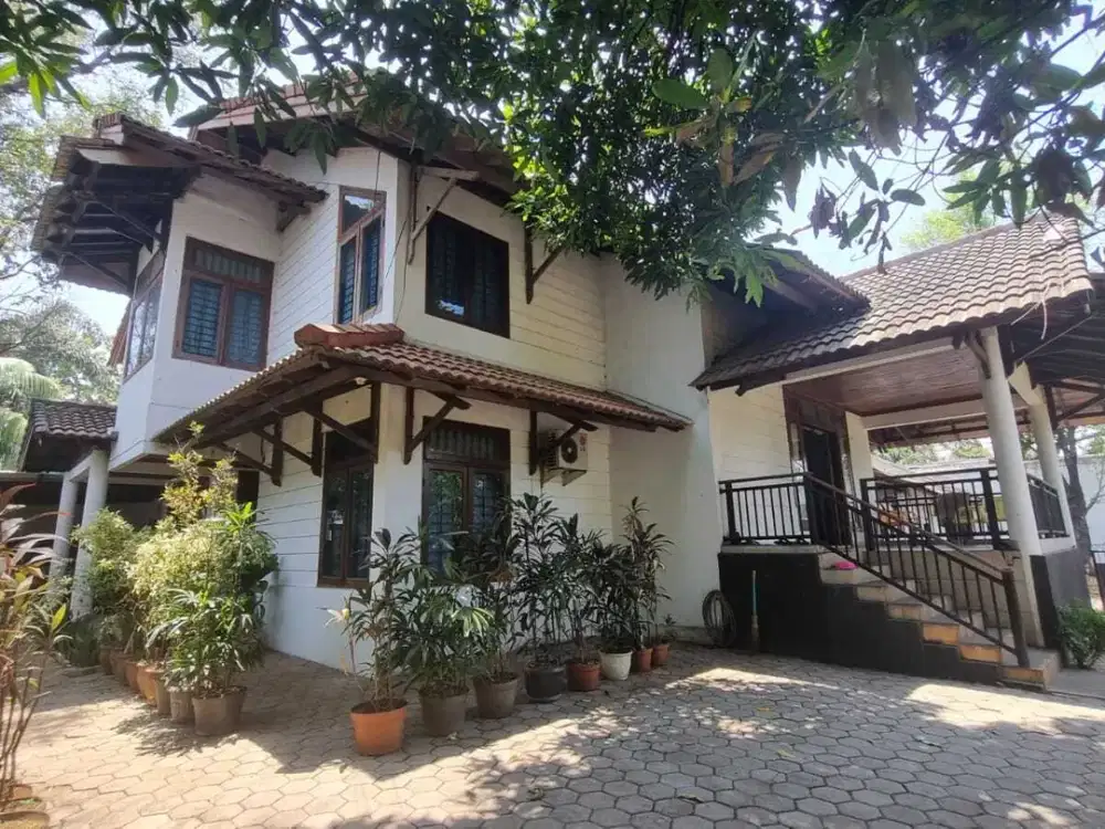 Rumah Cipadu Raya Tangerang