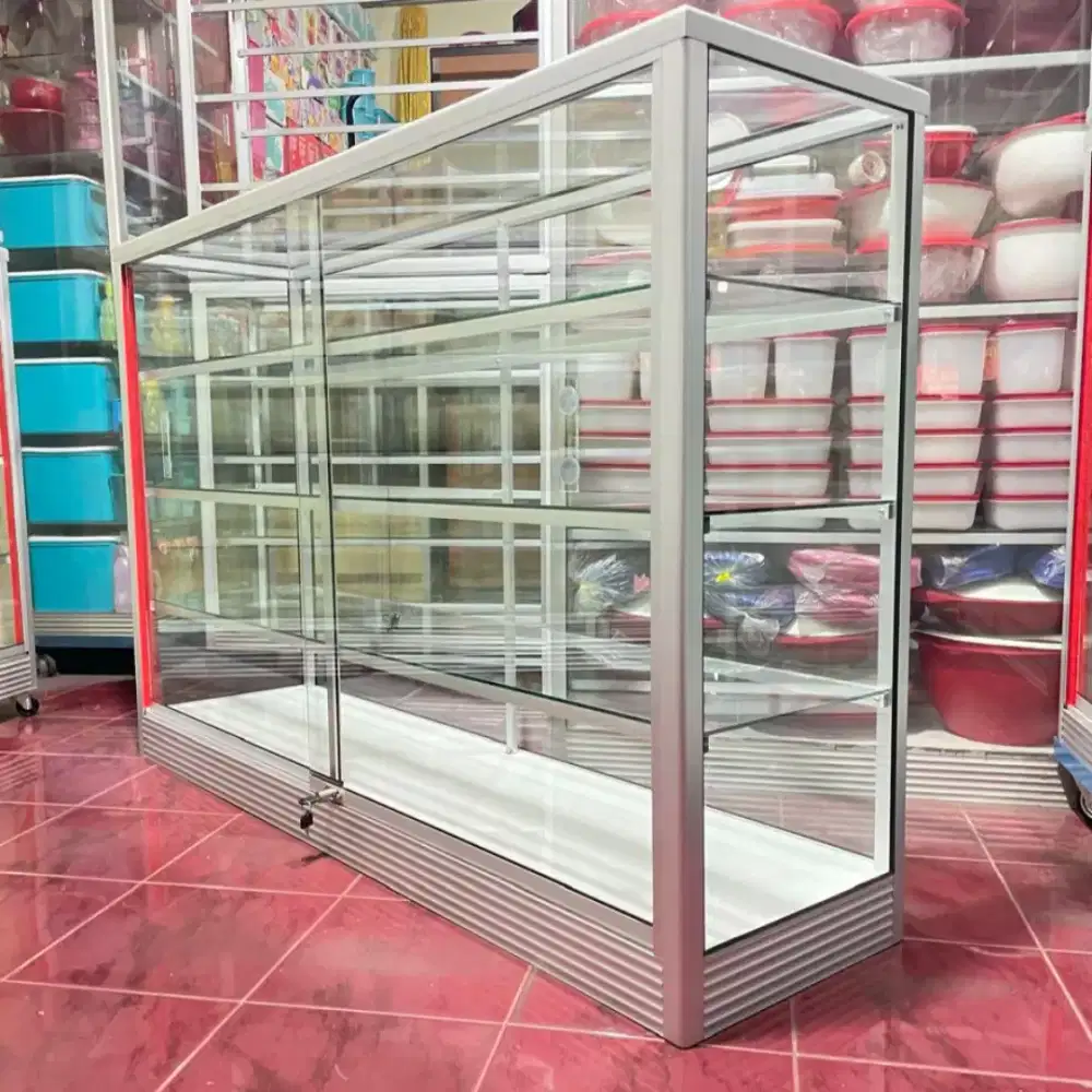 Di jual Etalase Panjang 1,5Mx1M Barang Baru & Ready