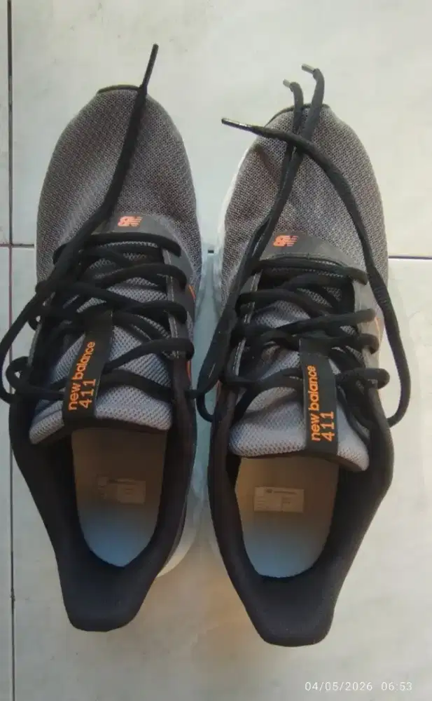 Dijual Sepatu New Balance Second