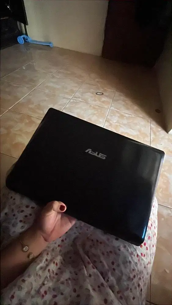 ASUS Core i3 2Gb