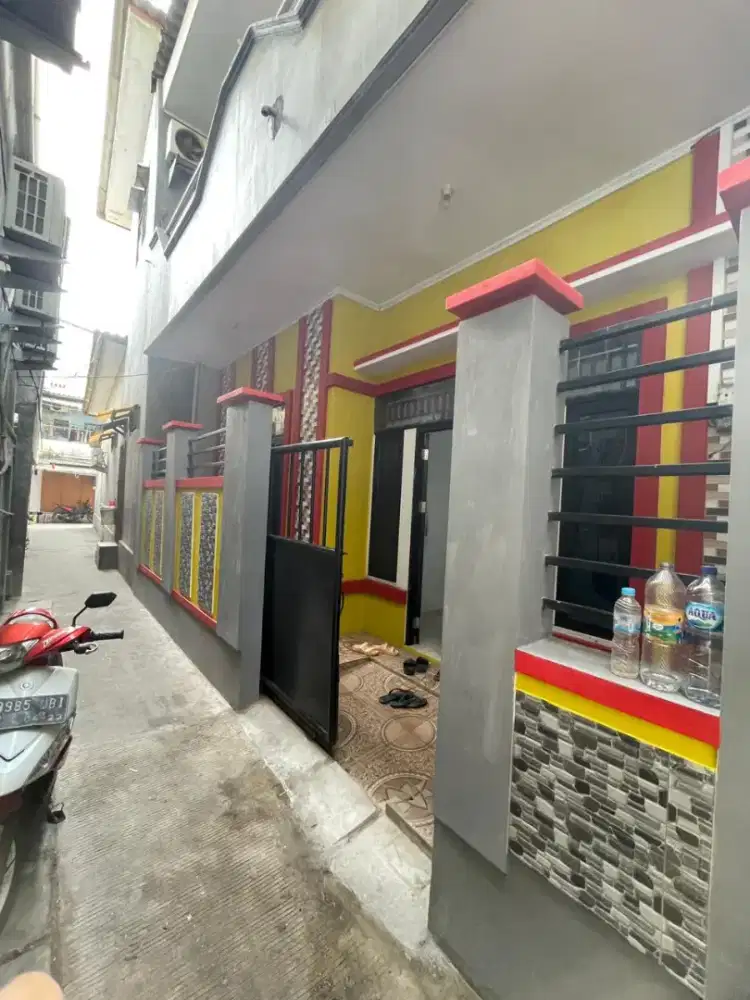 Dikontrakan/Disewakan Rumah 2 lantai Di Jakarta Utara