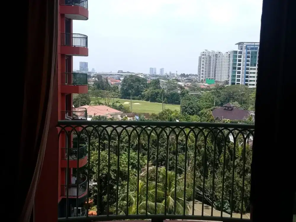 Apartemen Green View 3 BR di Pondok Indah, Jakarta Selatan