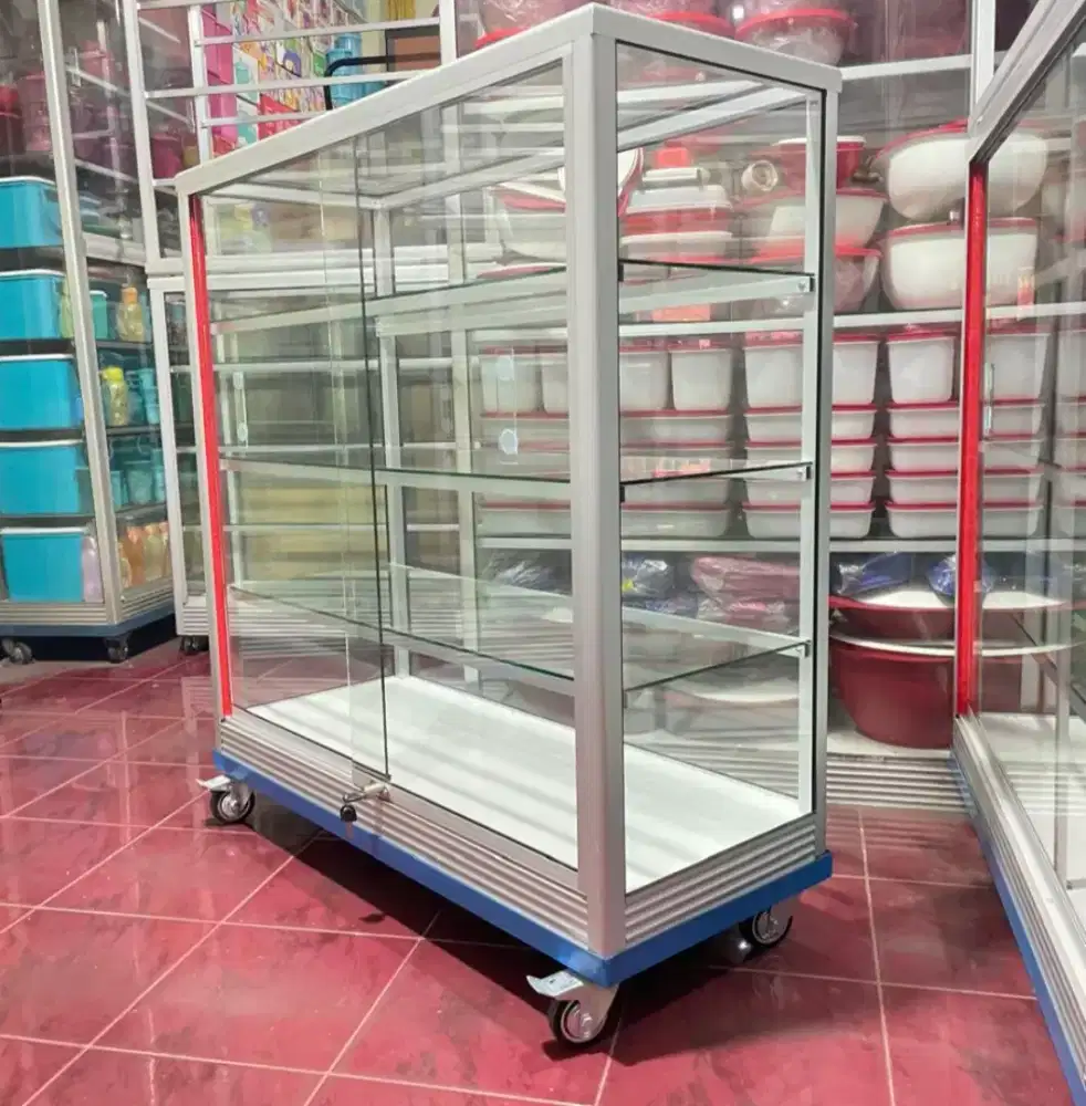Etalase Toko Pakai Roda & Kunci 1Mx1M  Barang Siap kirim