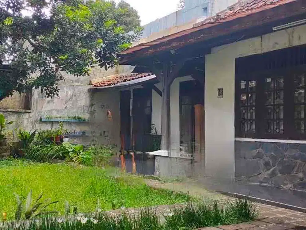 Dijual Rumah di kawasan Ciatel, dan Lokasi yang sangat³ Strategis di Alun-alun Pusat Kota Bandung. BDS (Butuh Duit Suangaattt)