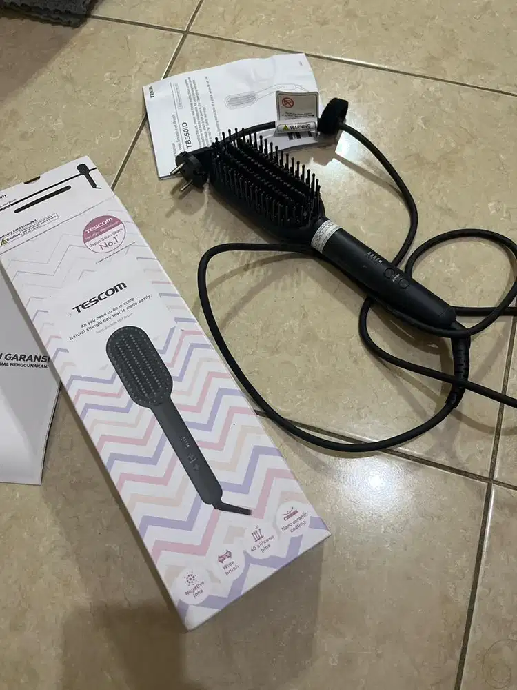 Tescom Sisir Perulus Rambut/Ionic Smooth Hot Brush