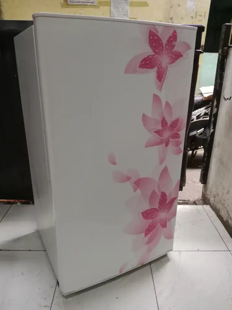 KULKAS SHARP 1 PINTU