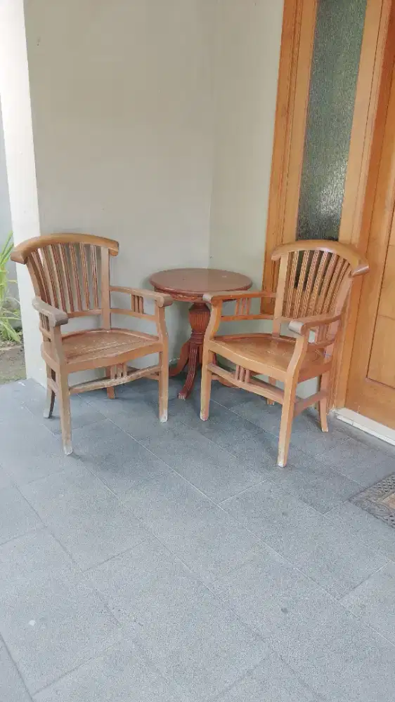 Kursi teras plus meja