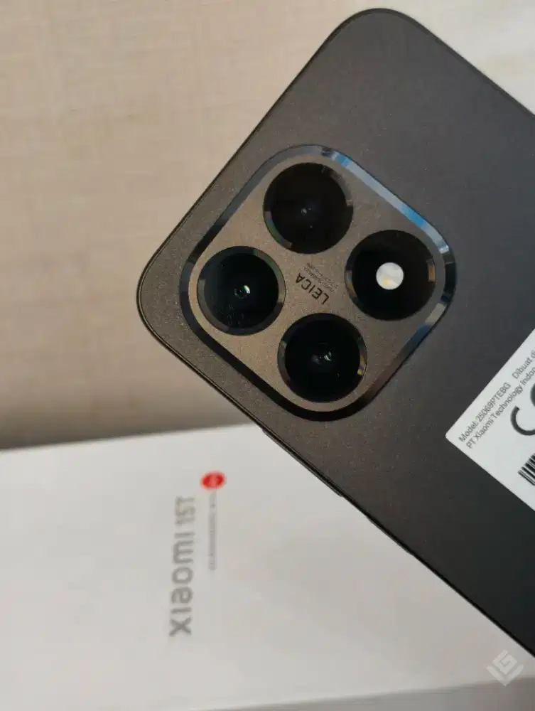 Xiaomi 15T 12/512 bekas like new ( bat 99%)