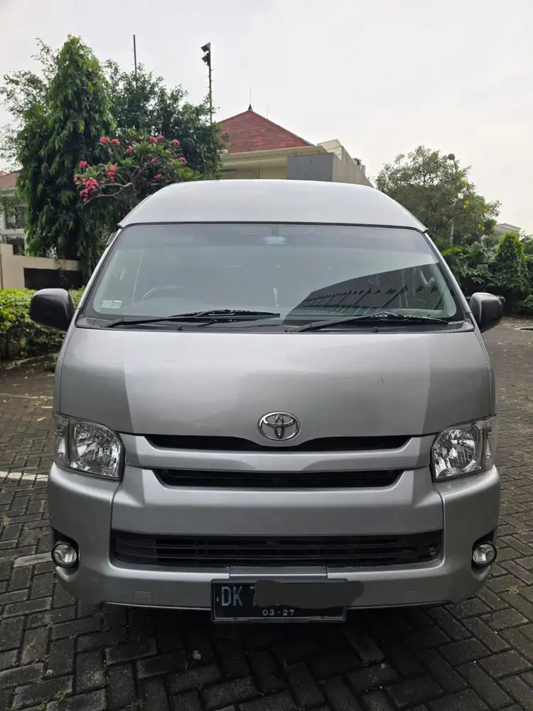 Toyota Hiace 2022 Commuter 16 Seat bukan Premio 2021