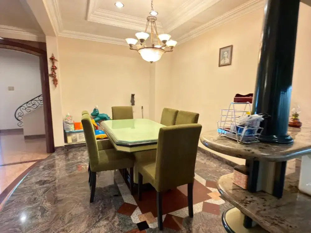 Jual Rumah Metro Sunter Full Renovasi 2,5 Lantai Luas Tanah 10 X 18 – Siap Huni, Hadap Timur