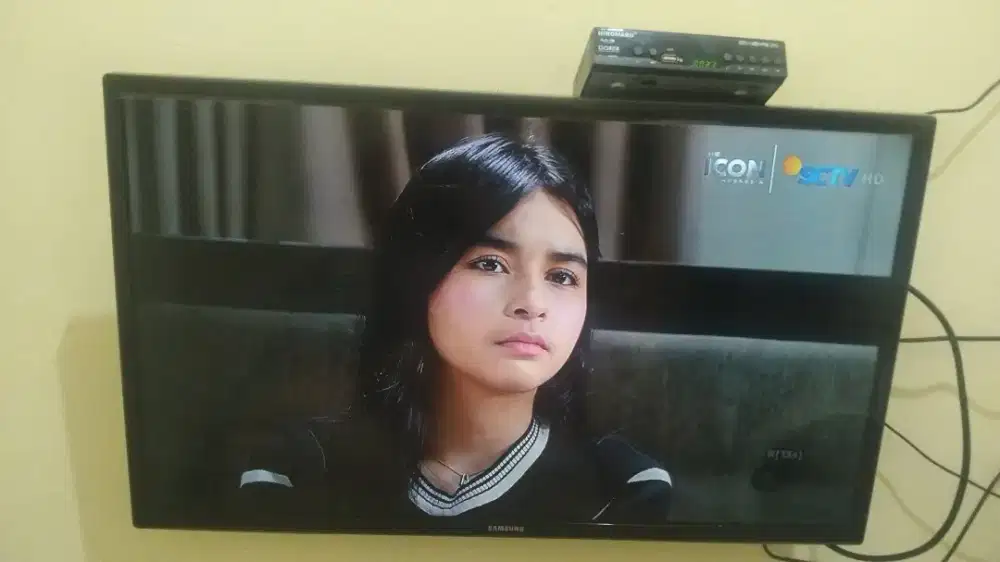 DI JUAL CEPAT TV SAMSUNG 32 IN MASIH ANALOG YA BELUM SMART TV