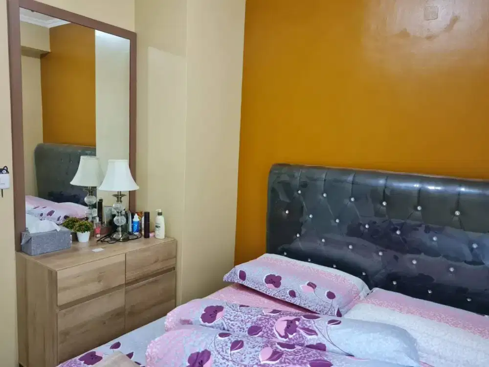 DISEWAKAN APARTEMEN EASTCOAST RESIDENCE TOWER AMETHYS LANTAI 5 FULL FURNISHED