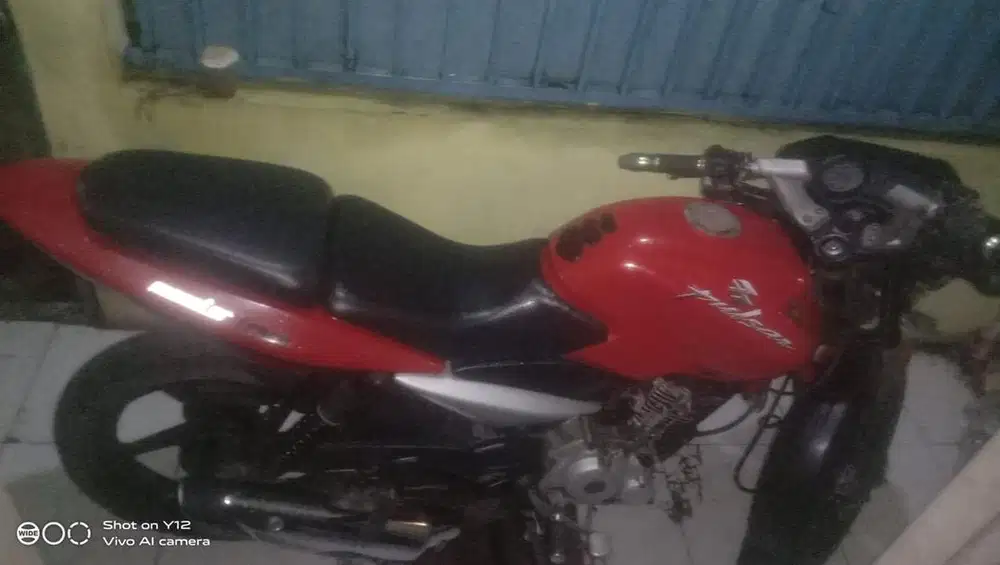 Jual motor pulsar 135 cc
