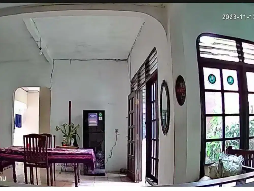 Dijual Rumah  Kost 1,5 Lantai di  Gandaria ( 500 meter ke  Mall Gandaria City)