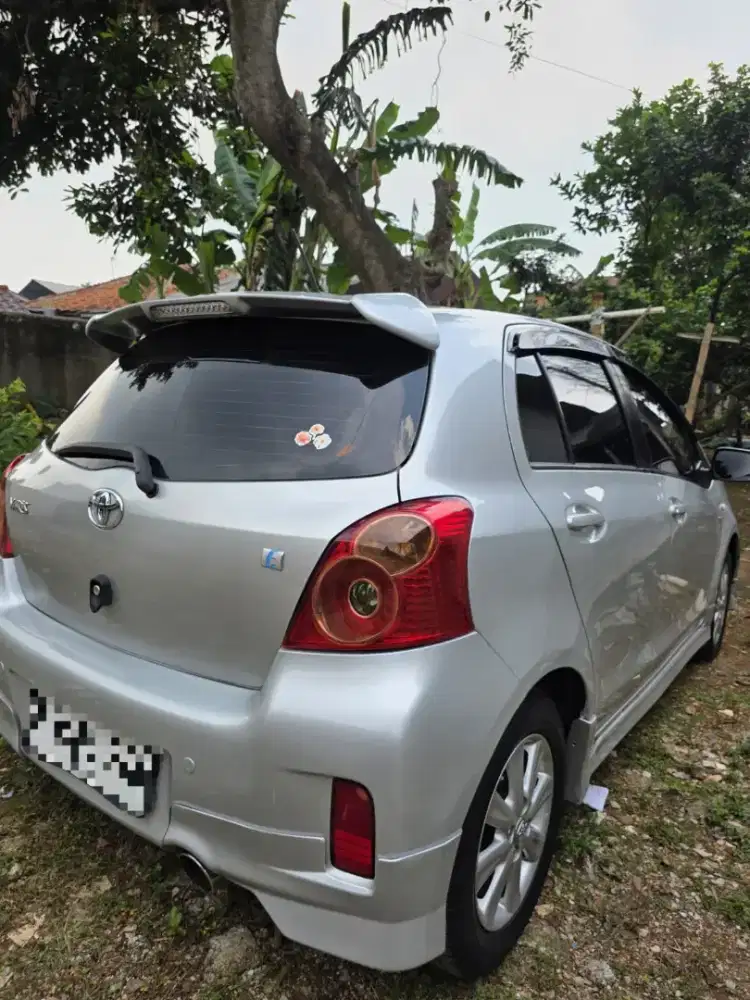 Toyota Yaris 2012 Bensin