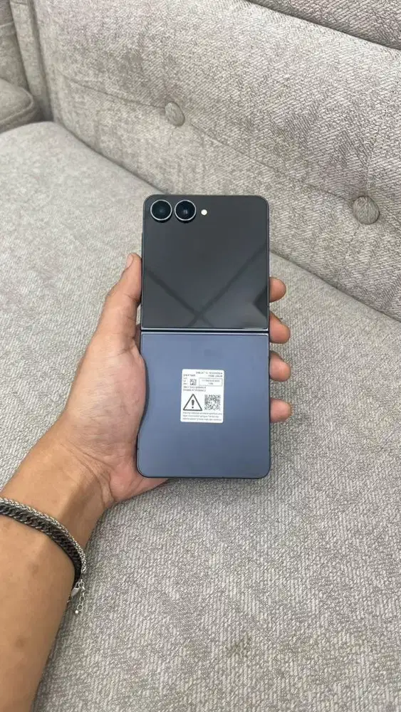 Samsung Z Flip 7 5G