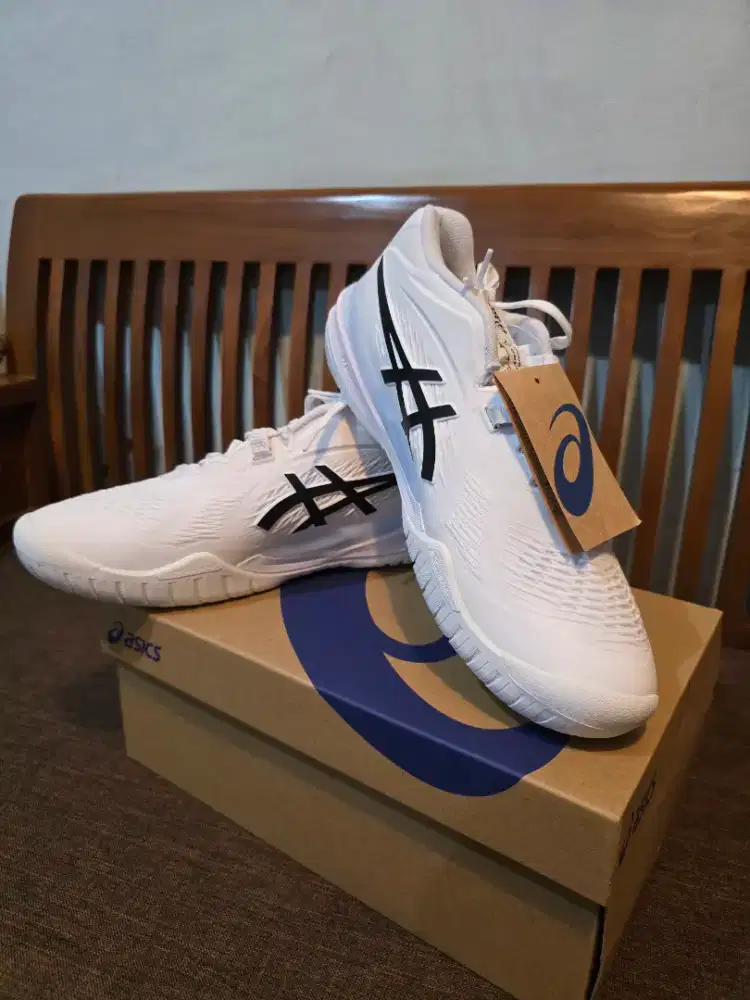 DIJUAL - Sepatu Padel Premium ASICS