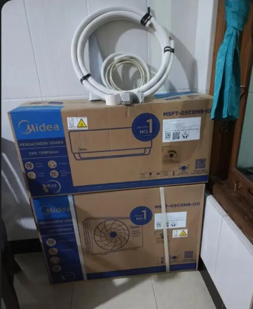 Ac Midea ½Pk + pasang