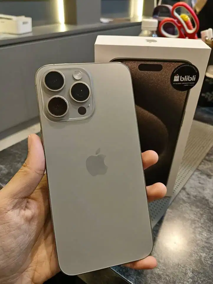 Iphone 15 Pro max 256gb indo mulus like new