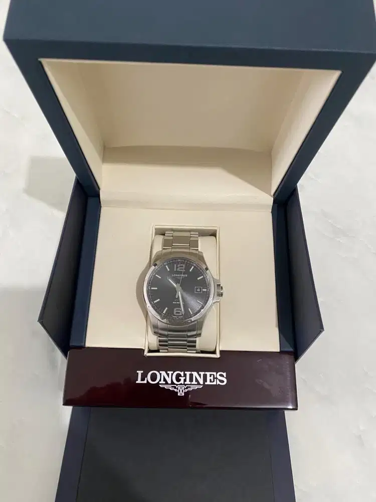 Longines Conquest VHP GMT Black