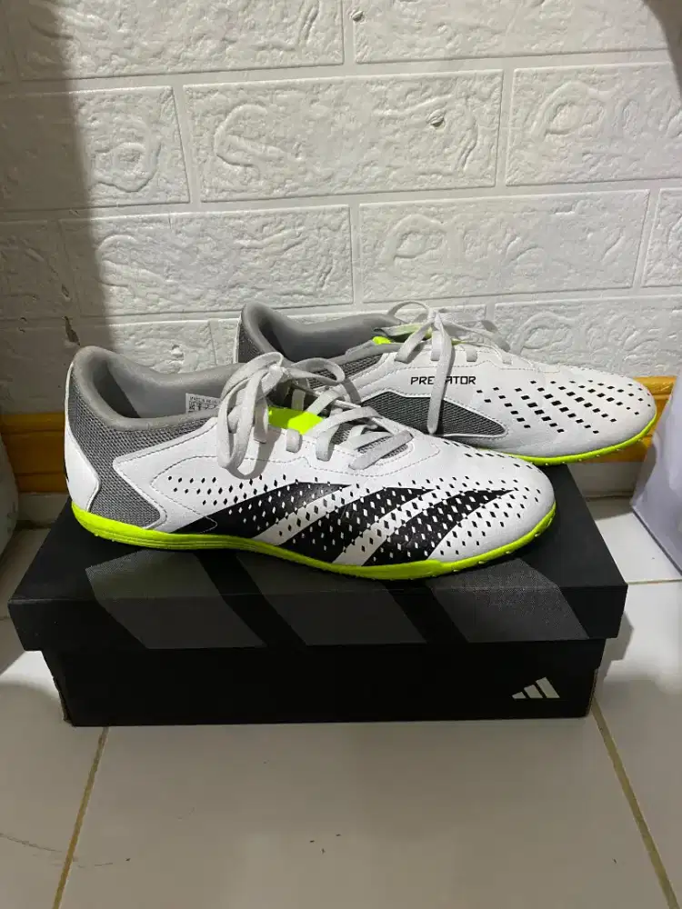 Adidas Predator Accuracy 4