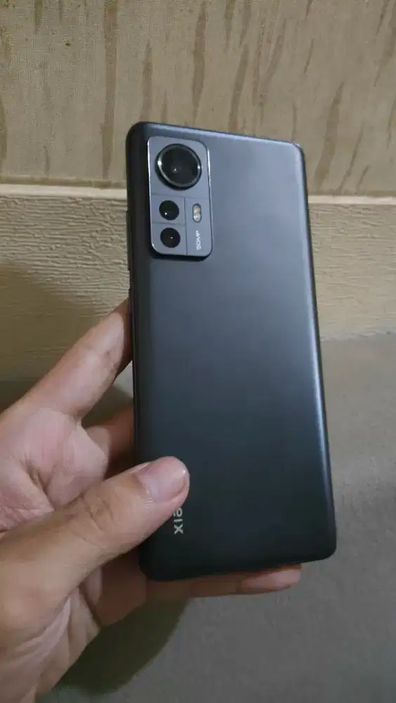 Dijual cpt bsa TT Xiaomi MI 12 5G 8/256GB Snap 8 GEN 1 Normal Mulus