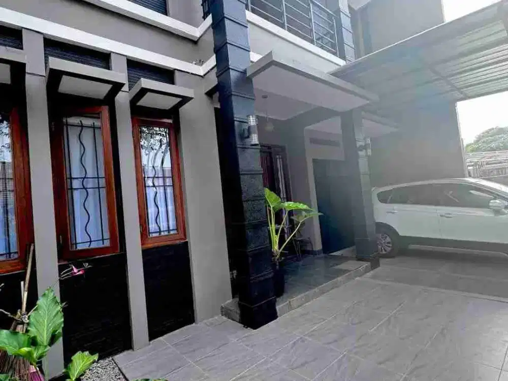 Rumah Modern 2 Lantai Dalam Cluster Elite Batununggal