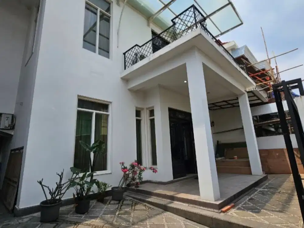 Dijual Rumah Radio Dalam, Gandaria Utara,  Kebayoran Baru - Jakarta Selatan